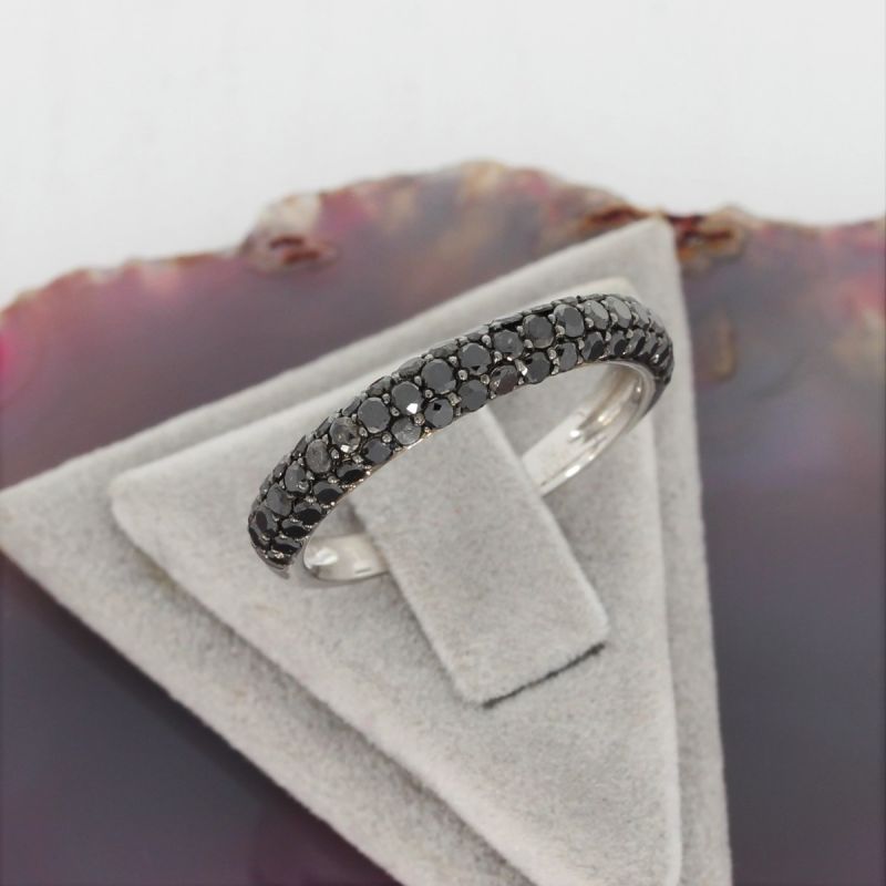 Wert 1390 € schwarzer Diamant Ring (1,10 carat) in 750er 18 K Weißgold Größe 52 - H602