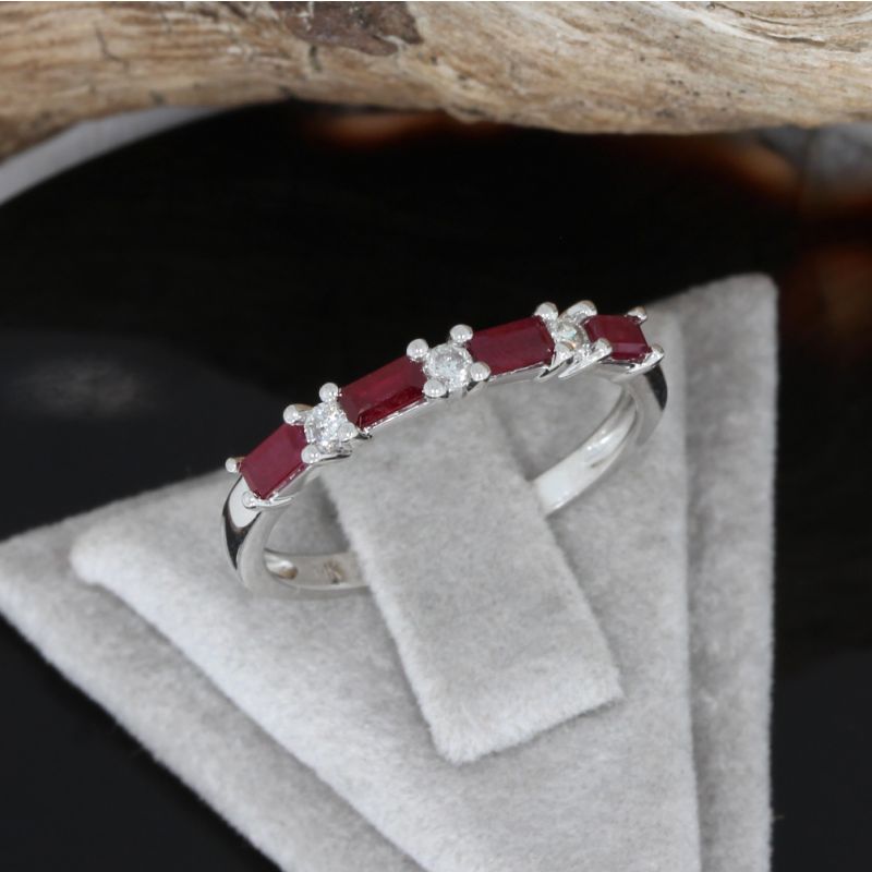 Wert 1150 € Brillant Rubin Ring in 585er 14 K Weißgold - H490