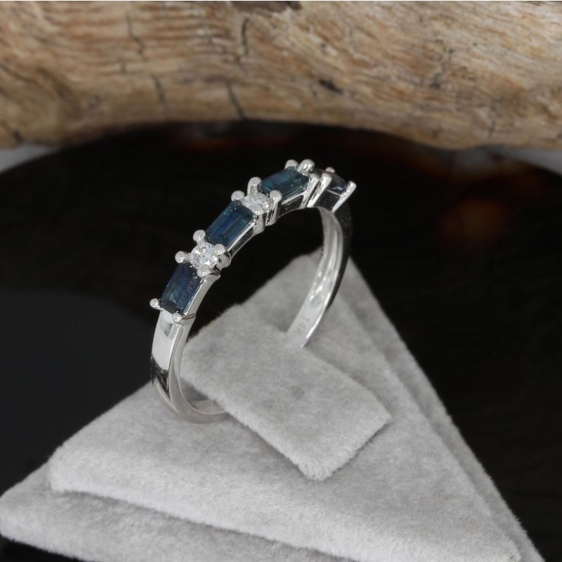 Wert 1150 € Brillant Saphir Ring in 585er 14 K Weißgold - H492