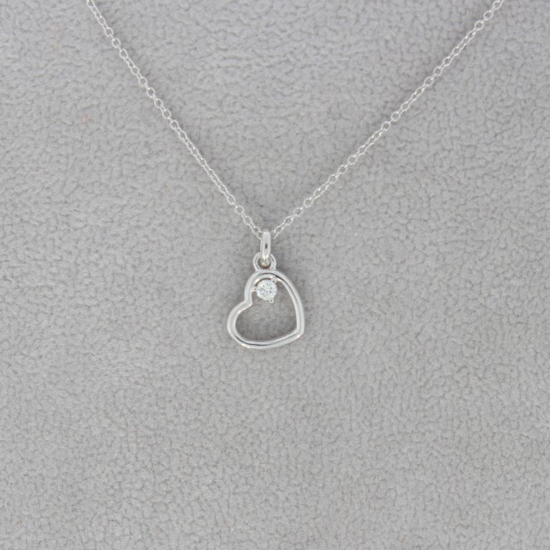 Wert 550 € Brillant Anhänger Herz (0,04 carat) mit Kette in 585er 14 K Weißgold - H822