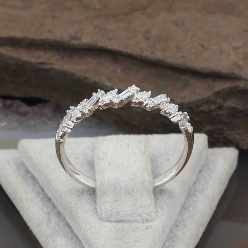 Wert 770 € Brillant Diamant Trapez Ring in 750er 18 K Weißgold Größe 54 - H323