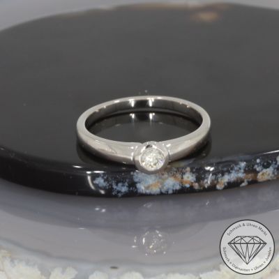 Wert 1250 € Christ Solitär Brillant Ring (ca. 0,15 carat, lupenrein) in 585er 14 K Weißgold - 100711