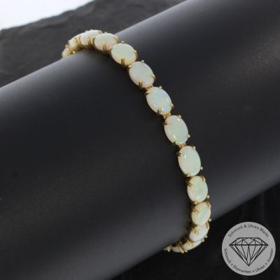 Wert 3950 € Opal Armband in 585er 14 K Gelbgold - 103513