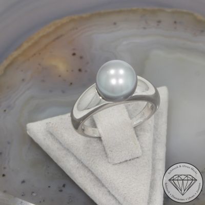 Wert 1490 € Perl Ring in 585er 14 K Weißgold - 105801