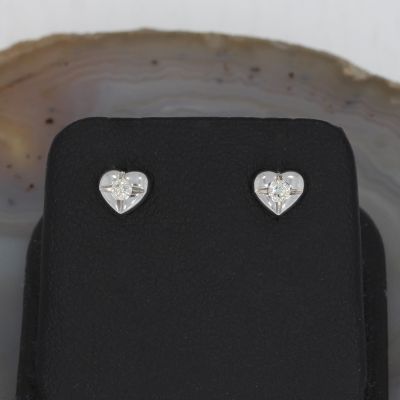 Wert 690 € Solitär Brillant Ohrringe Ohrstecker Herz (0,10 carat) in 750er 18 K Weißgold - H45