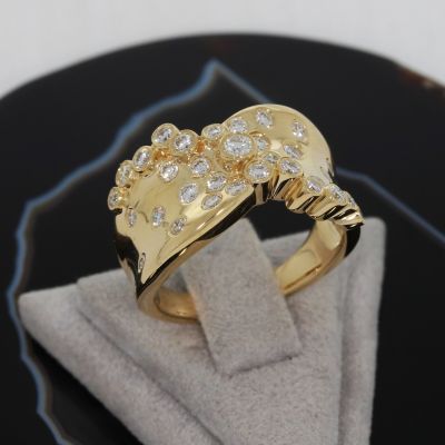 Wert 5490 € Brillant Ring (0,70 carat) in 585er 14 Karat Gelbgold – H1302