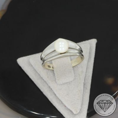 Wert 390 € Perl Ring in 585er 14 K Weißgold - 83832
