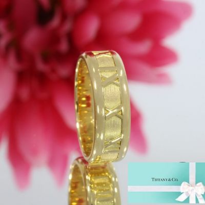 Tiffany Ring mit römischen Ziffern 750er/18 Karat Gelb Gold Größe 58 – 99554