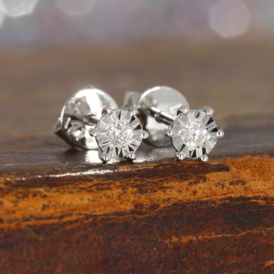 Wert 450 € Solitär Brillant Ohrstecker (0,05 carat) in 417er 10 K Weißgold - H174